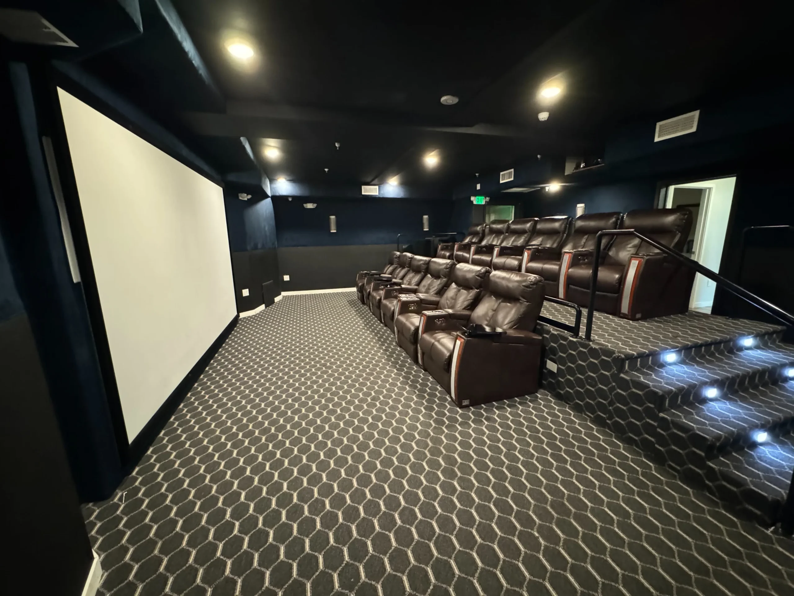 qqwitpy8fs7227mjdhgk